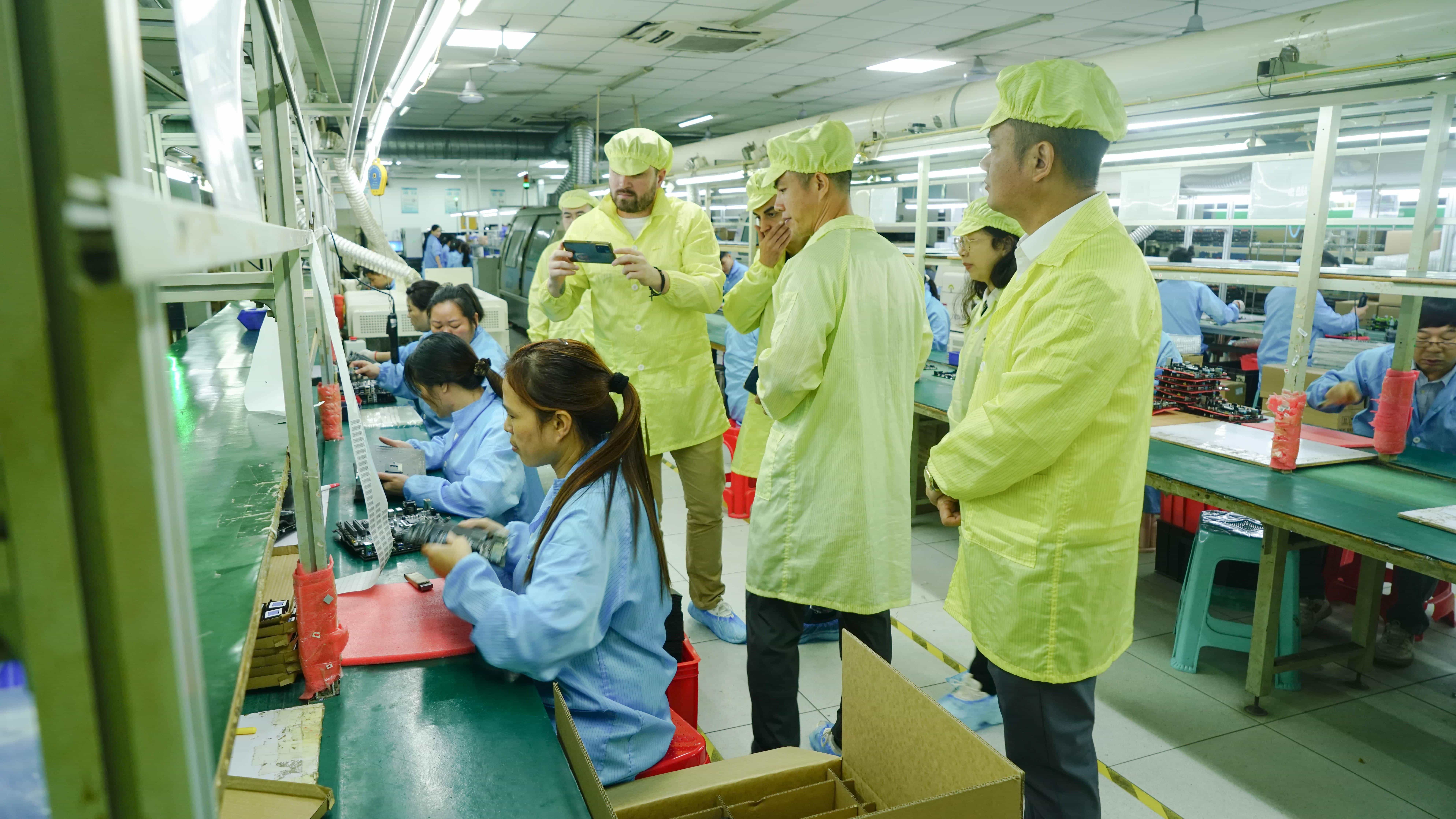 1763980023983903.jpg brazilian-client-visit-angxun-technology-manufacturing-rd (4).jpg