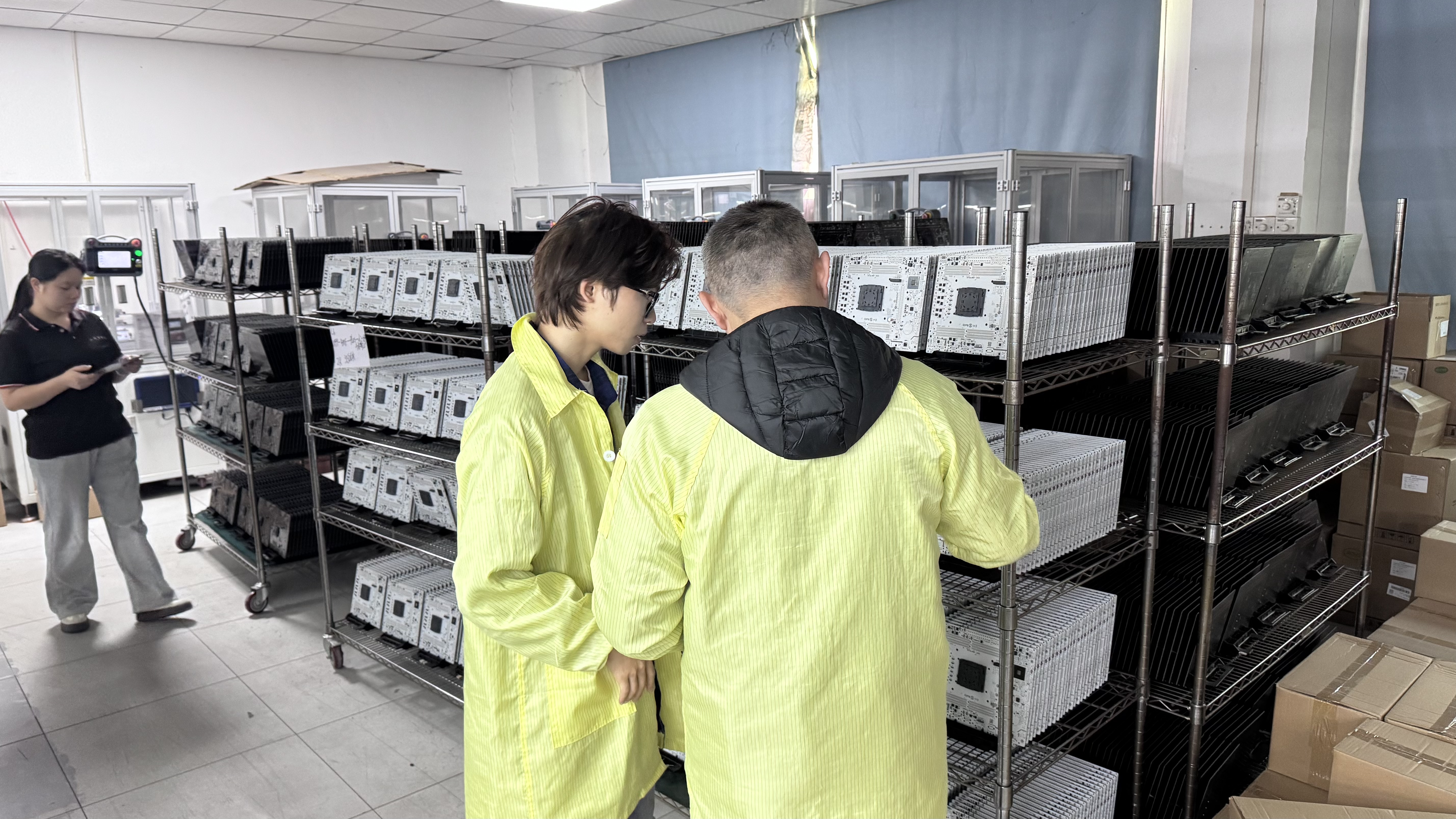 uae-customer-visit-angxun-technology-cooperation (2).jpg